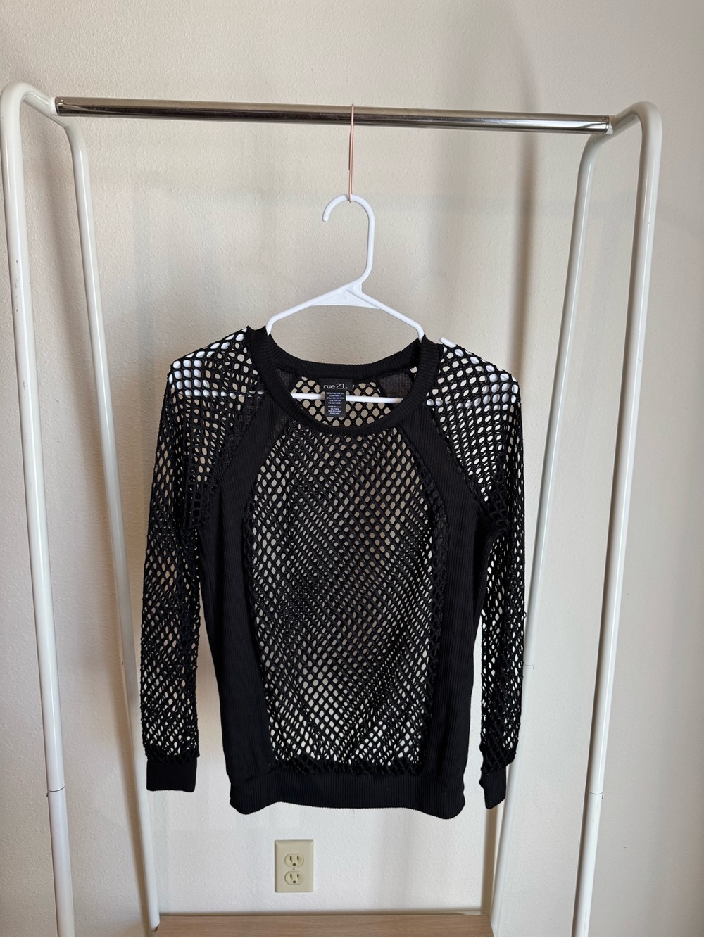 Rue21 Black Open-Knit Mesh Pullover